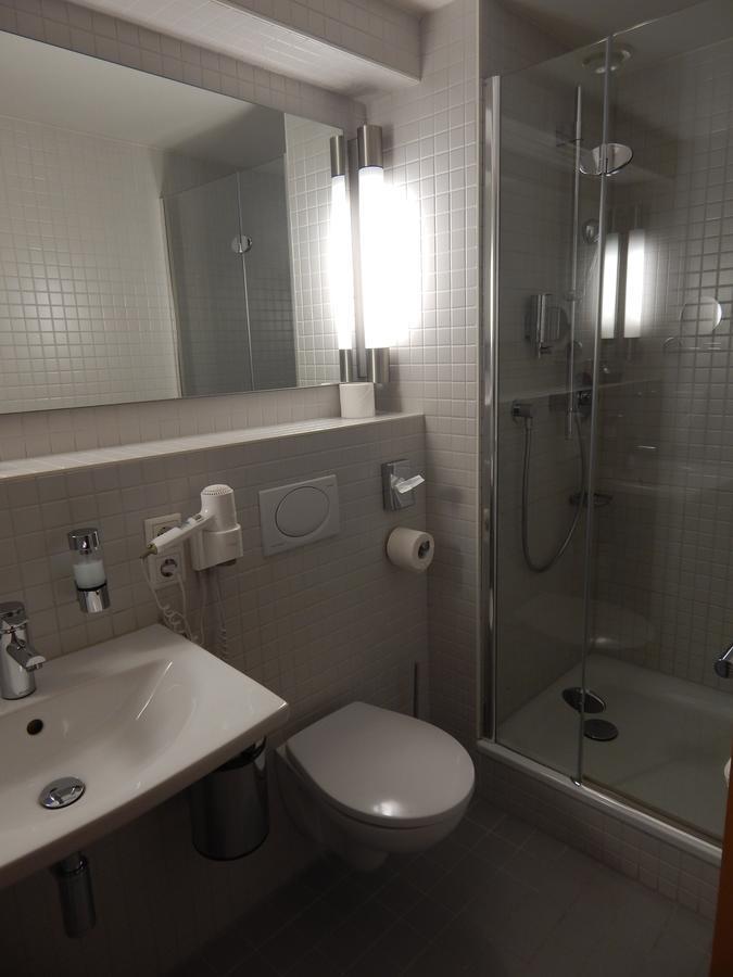 Tagungshaus Himmelspforten - Self Check-In Würzburg Dış mekan fotoğraf